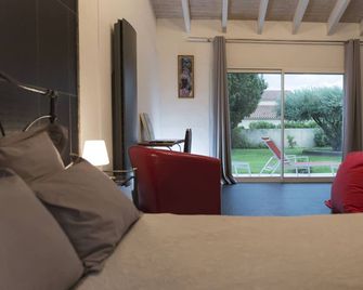 La Casa Nert - Millas - Bedroom