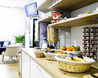 Calm Appart' & Hostel - Lille - Restaurant