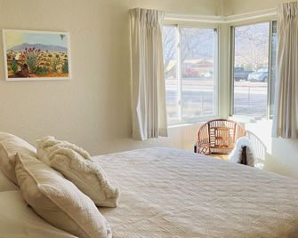 Vintage charm vacation home with modern comforts near Old Town - Albuquerque - Chambre