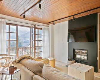 Luderna - Apartamento Arties era Cabaneta - Arties - Sala de estar