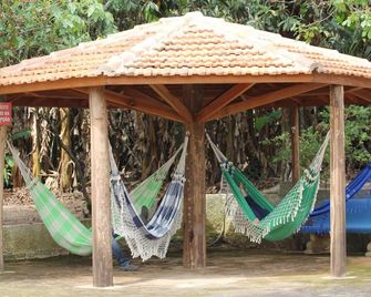 Big Valley Hotel Fazenda - סרה נגרה - פטיו