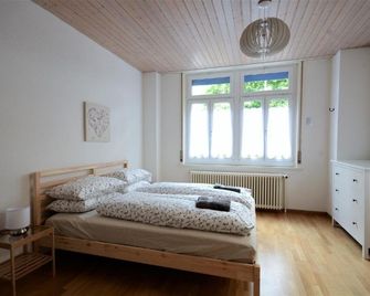 Interlaken Central 1 - Interlaken - Bedroom
