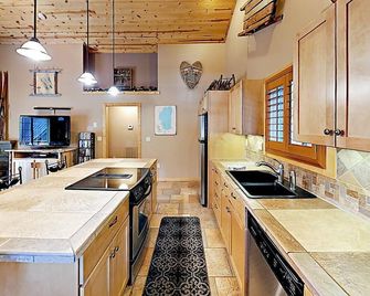 Location, Location, Location - Truckee - Kitchen