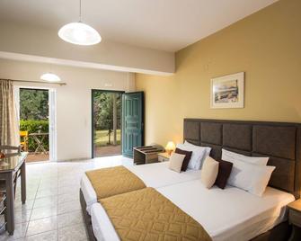 Dina Apartments - Razata - Habitación