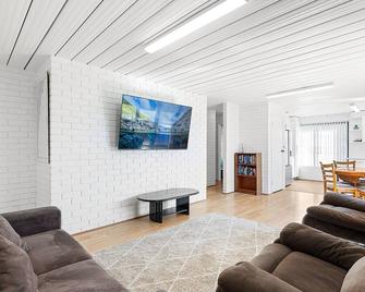 Apollo Unit 25 Ground Floor - Narooma - Obývací pokoj