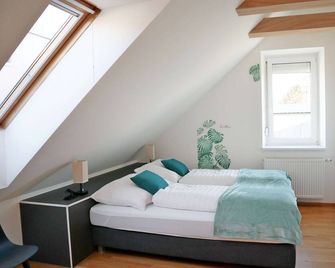 Ferienzimmer Reinisch - Tattendorf