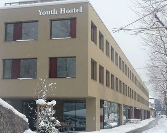 Interlaken Youth Hostel - Interlaken - Building