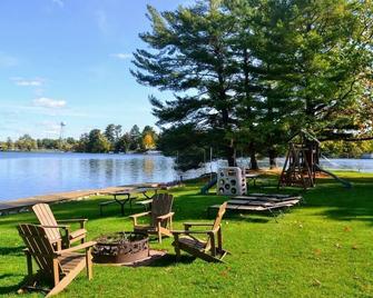 Minocqua Shores Cabin #2 - Minocqua - Patio