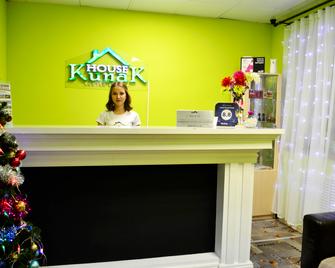 Kunakhouse - Hostel - Kazan - Front desk