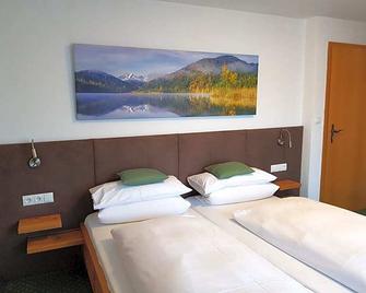 Frühstückspension Gästehaus Zum weissen Rössl - Wallgau - Schlafzimmer
