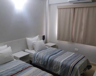 Madame Lynch Hotel Asuncion - Asunción - Habitación