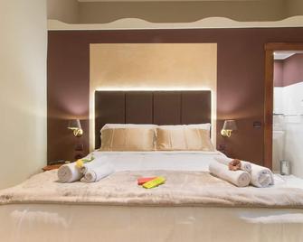 Oro Hotel - Modica - Schlafzimmer