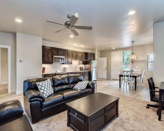 Watchman Villas - Springdale - Salon