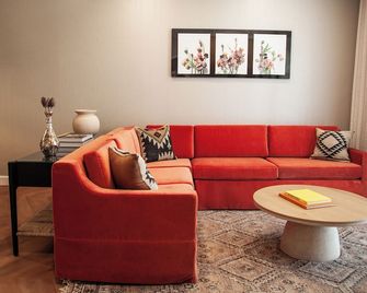 Delamar Westport - Westport - Вітальня