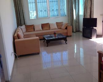 Apartment Residence Privee 100m From The Beach - Mahdia - Living room