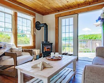 Wilson's Coastal Club - C2 - Boutiliers Point - Living room