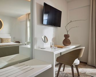 Tzanis Resort Skyros - Skýros