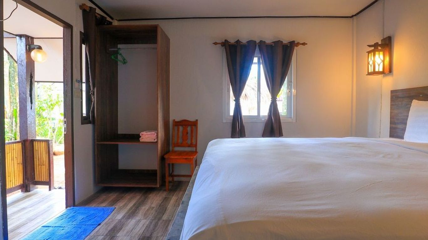 New Harrys Sunset Resort - Klong Nin Beach