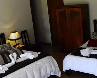 Avant Garde Lodge - Kempton Park - Bedroom