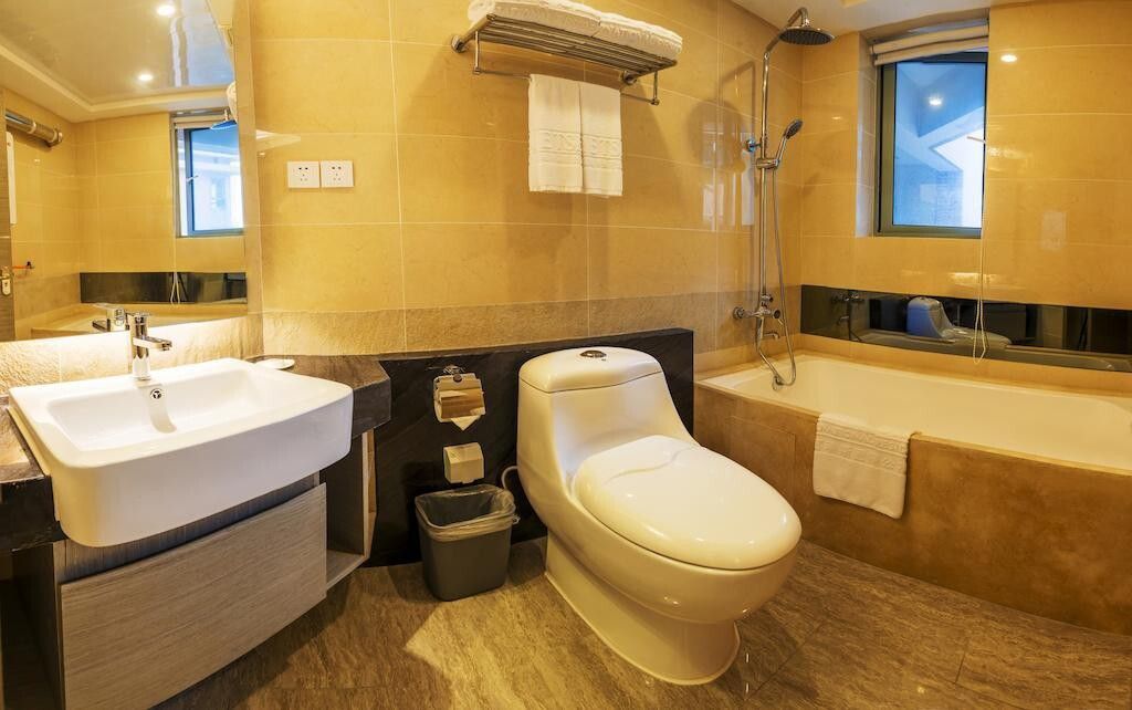 فيتسر إنترناشونال أبارت هوتل