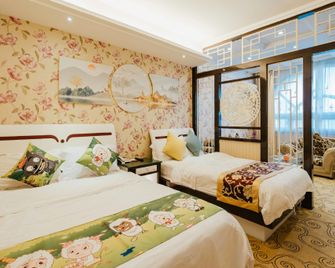 Victoria International Hotel - דאליין - חדר שינה
