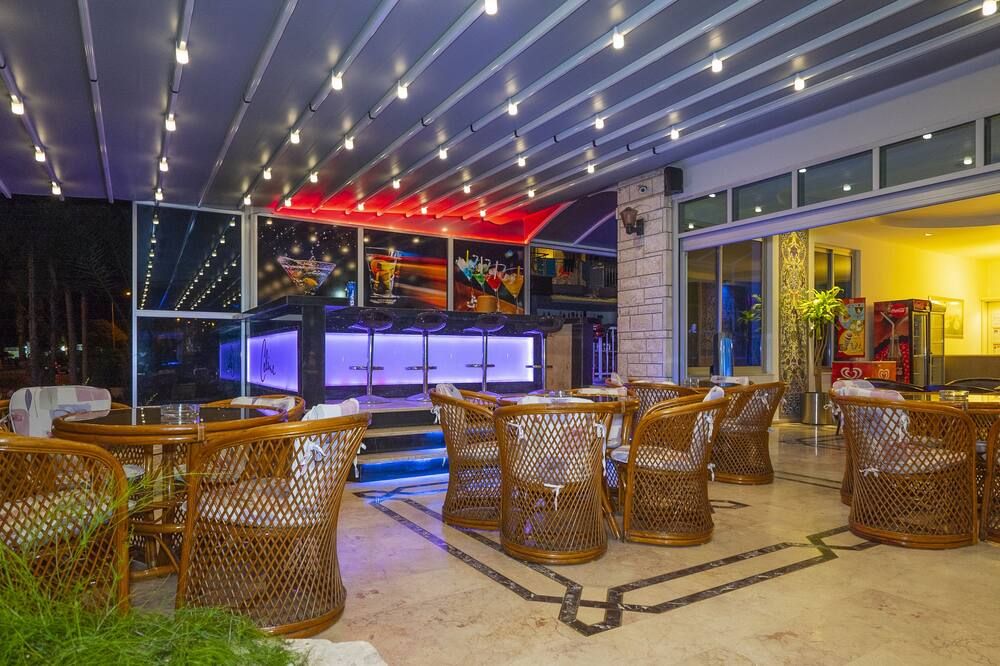 Kleopatra Celine Hotel - אלניה