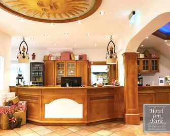 Hotel am Park - רוסט - דלפק קבלה