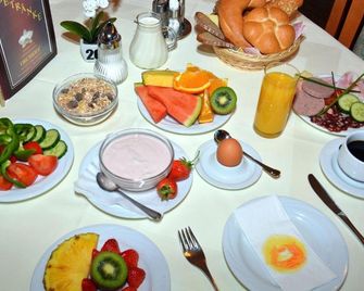 Strandhotel Orchidee - Sankt Kanzian - Food