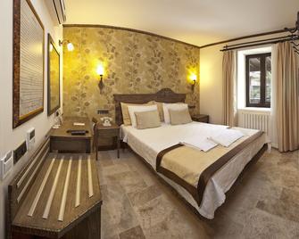 Assos Behram Hotel - Special Class - Adults Only - Behram - Bedroom