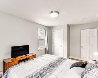 Seneca Falls Apartment about 3 Mi to Cayuga State Park - Seneca Falls