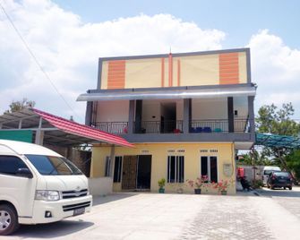 Penginapan Mitra Belitung - Tanjung Pendan - Bâtiment