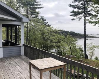 Bay views, minutes to Popham - Phippsburg - Balcony