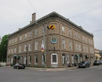 Baldachin Inn - Merrickville - Edificio