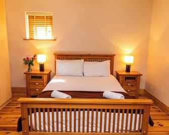 Hotel Doolin Houses - דולין - חדר שינה