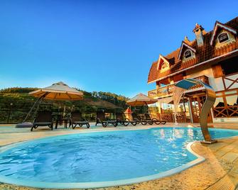 Hotel Pousada Palos Verdes - Monte Verde - Pool