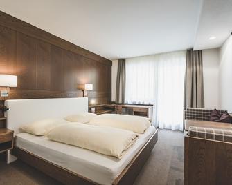 Hotel Bergland - Cadipietra/Steinhaus - Bedroom