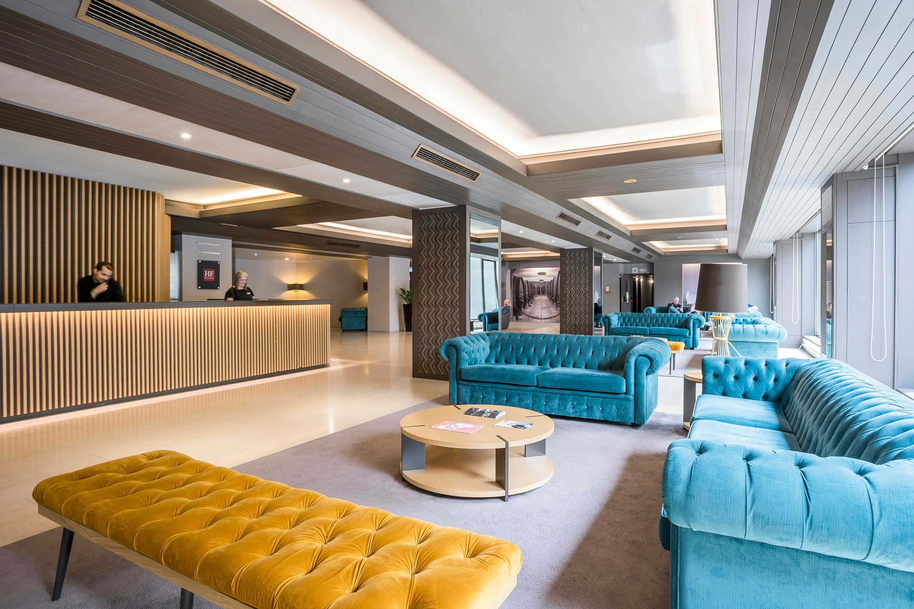 إتش إف تويلا بورتو - بورتو - ردهة