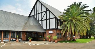Cresta Churchill - Bulawayo