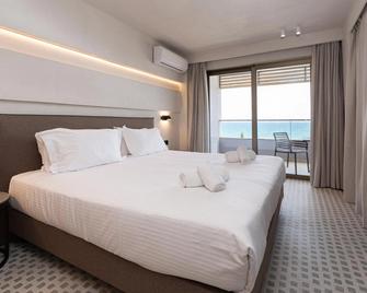 Iolida Beach - Agia Marina - Bedroom