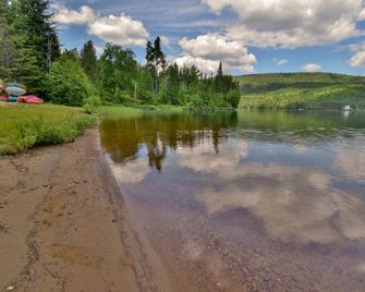 Chalet Boréal, Spa, Lac & Ski - Saint-Donat-de-Montcalm