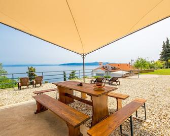 Apartments Gea - Mošćenička Draga - Patio