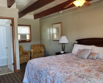 Golden Gate Lodging - Plattsburgh - Schlafzimmer