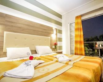 Louros Beach Hotel Spa - Kalamaki - Спальня