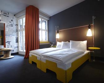 Superbude Hamburg St Pauli - Hamburg - Bedroom