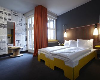 Superbude St Pauli - Hamburgo - Habitación