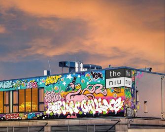 Holiday Inn - the niu, Hide Berlin Friedrichshain by IHG - Berlin - Gebäude