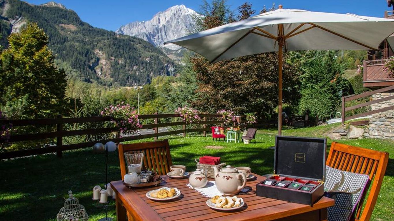 Residence Cour Maison