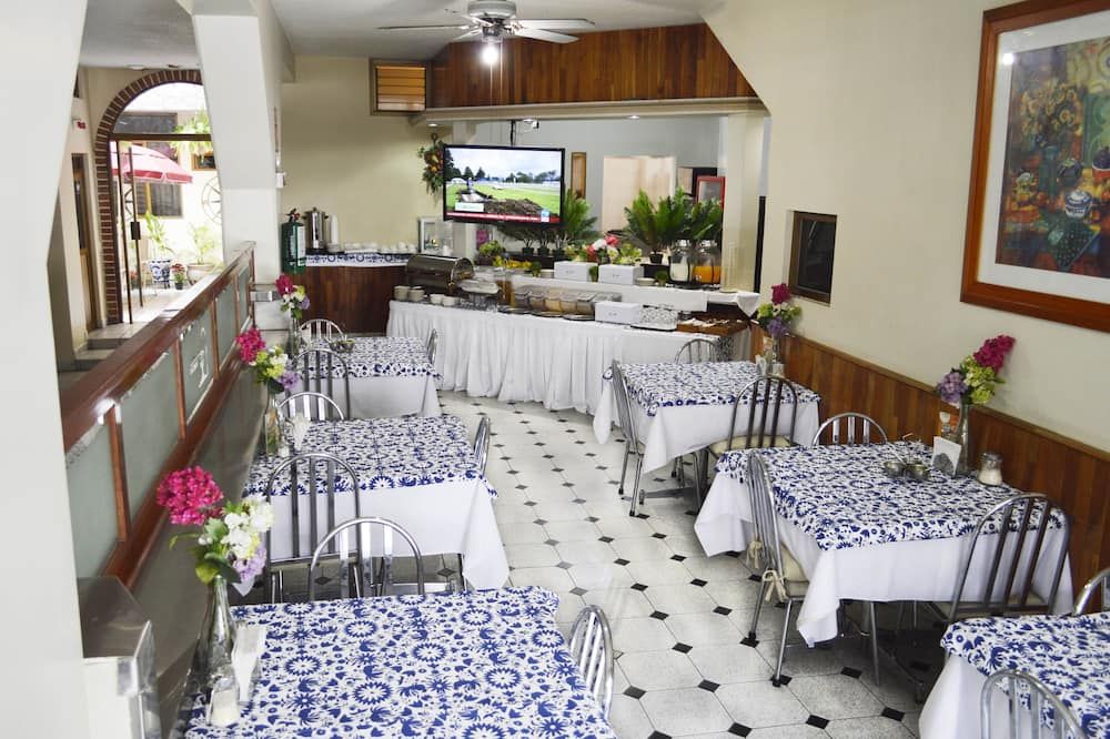 Hotel Posada La Fuente - אגואסקליאנטס - מסעדה