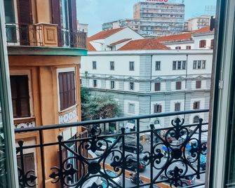 B&B Giosuè - Neapel - Balkon