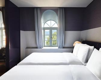 Hotel Indigo Nagasaki Glover Street By IHG - Nagasaki - Bedroom